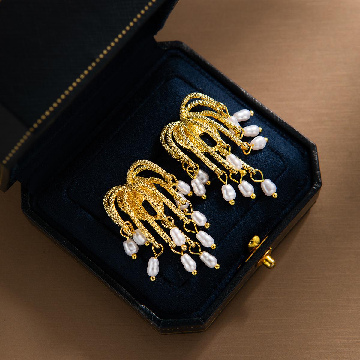 Серьги-гвоздики  Фейерверк Жемчуг  Фейерверк Элегантный Характер Легкая Роскошь Высокий Стиль Ретро Серьги