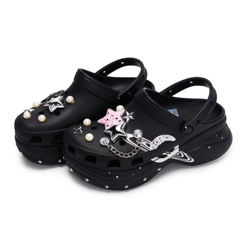 Crocs Bae Clog REGO Hot Dog Lost Saturn Feeling Comfortable and Versatile Hole Shoes Women's Black Silver