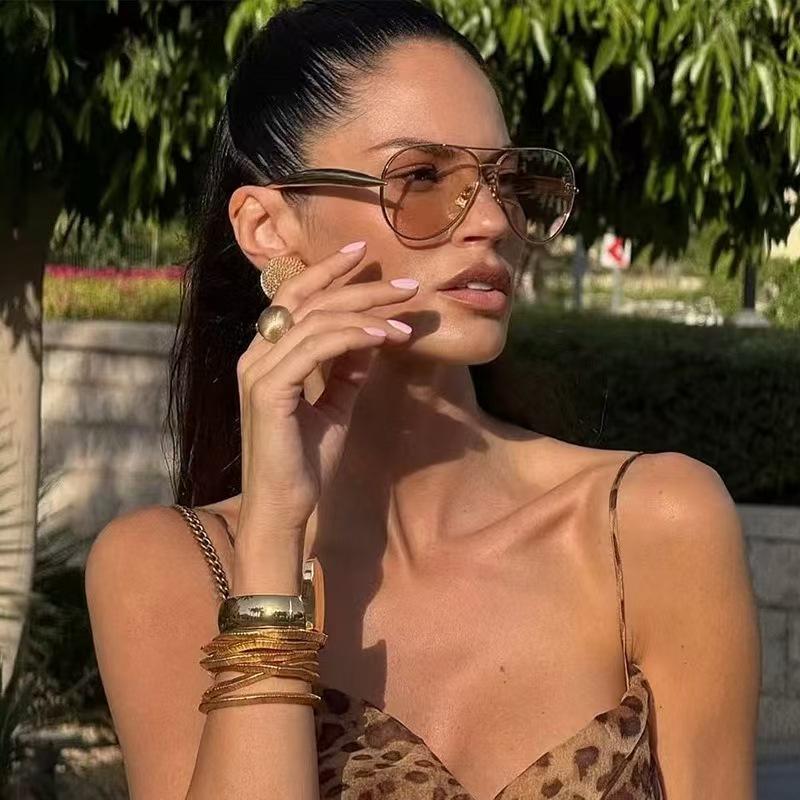 New Premium Metal Round Thick Frame Glasses Fashion Famous Style Sunglasses UV400 Protection Spectacles Women Sun Glasses