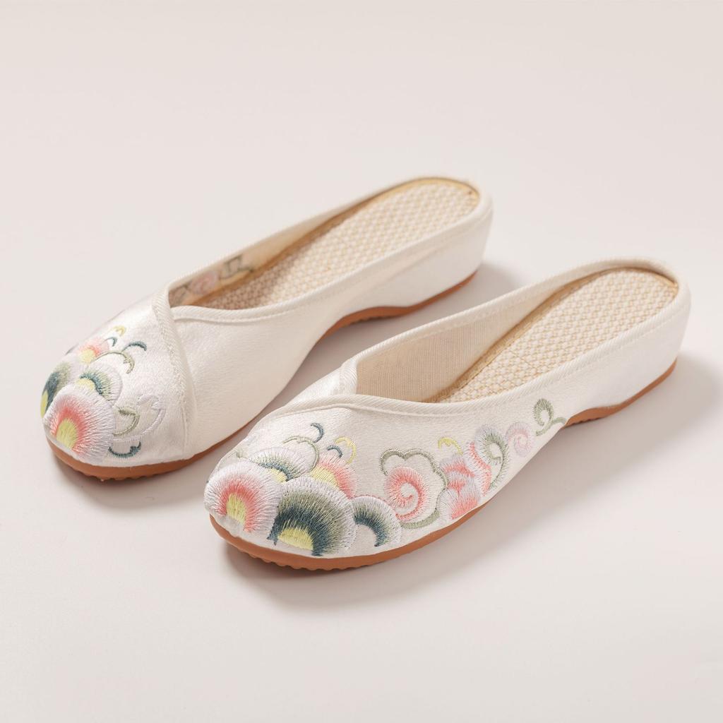 [Blue Sea] 2024 Summer Satin Slippers Low Heel Elegant Women's Soft Sole Embroidered Cloth Shoes Wedding Shoes with Cheongsam Women's Shoes