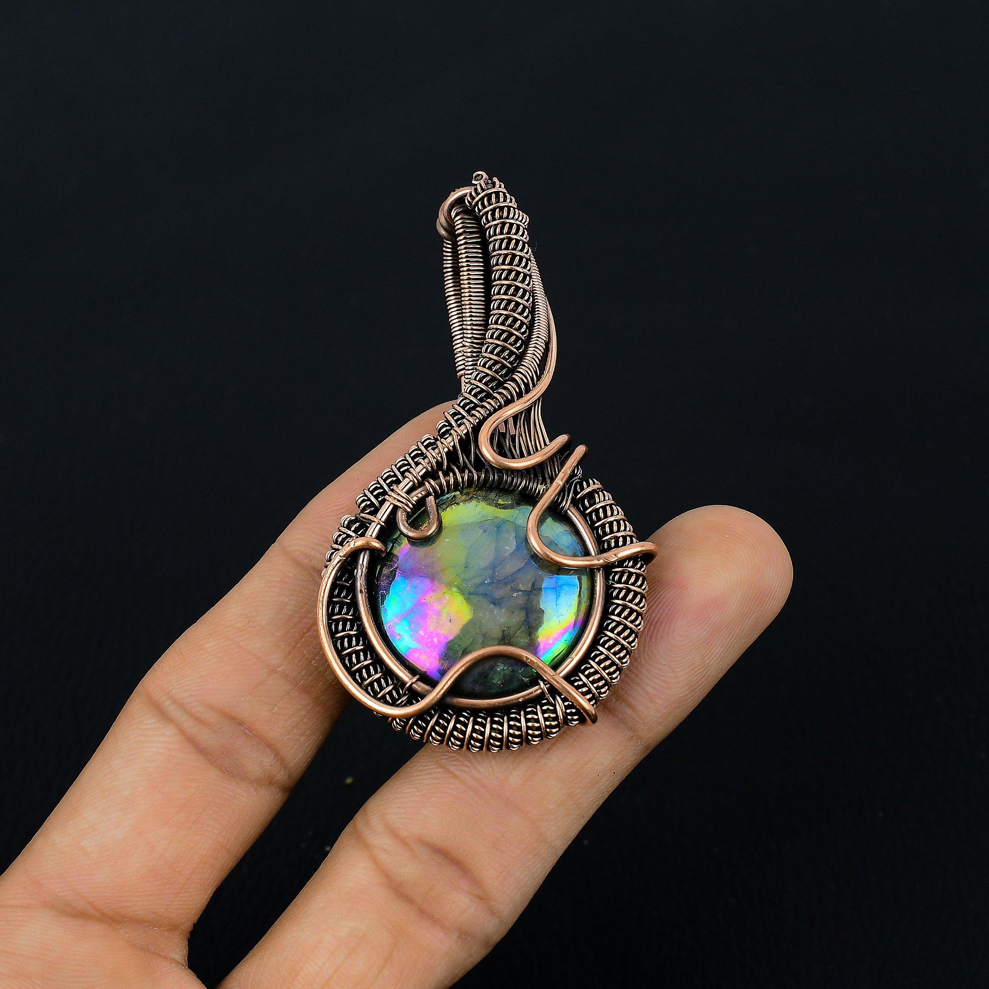 

Кулон Аура Шелл Лабрадорит Драгоценный камень Ювелирные изделия ручной работы, Кулон, обернутый медной проволокой 999 пробы, Подарок для жены Ювелирные изделия 2.55 Inches