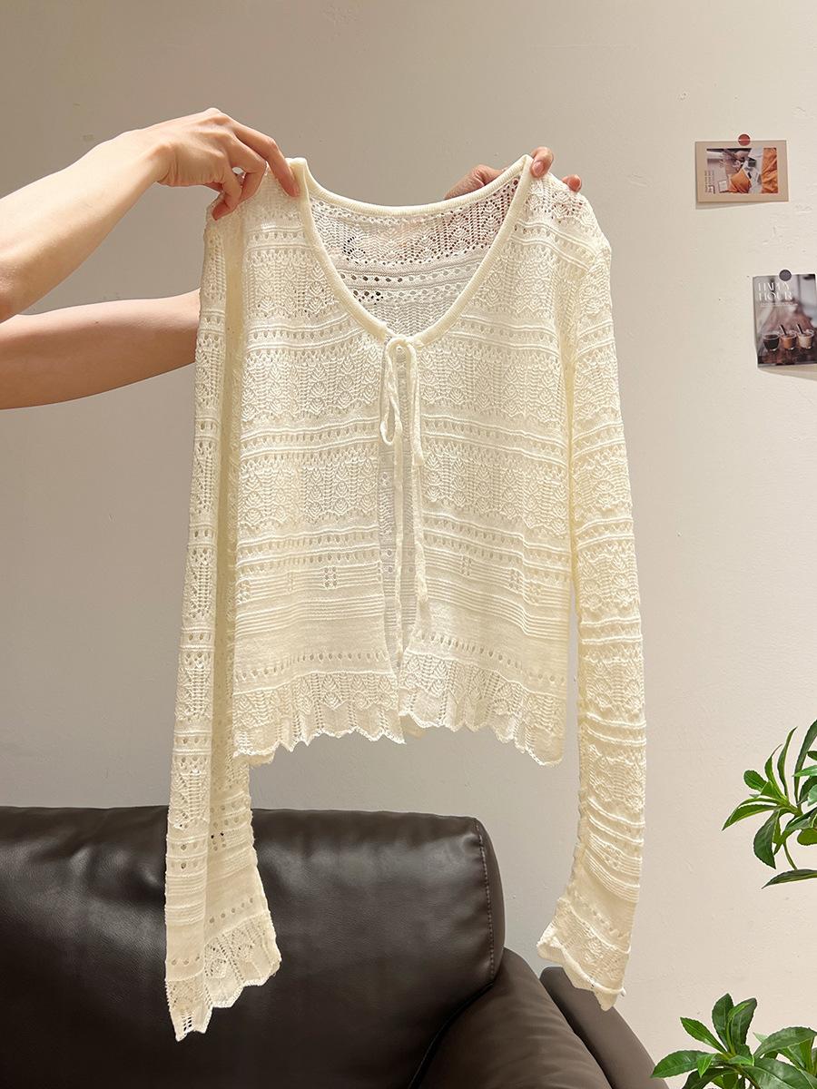 

Hollow-out hook-up lace-up knitted sunscreen blouse for women s summer super-fire French gentle temperament short top One size fits all бежевый