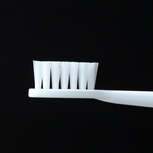 Clinica Kid's Toothbrush, Ages 6-12, 3-Pack (Pink)