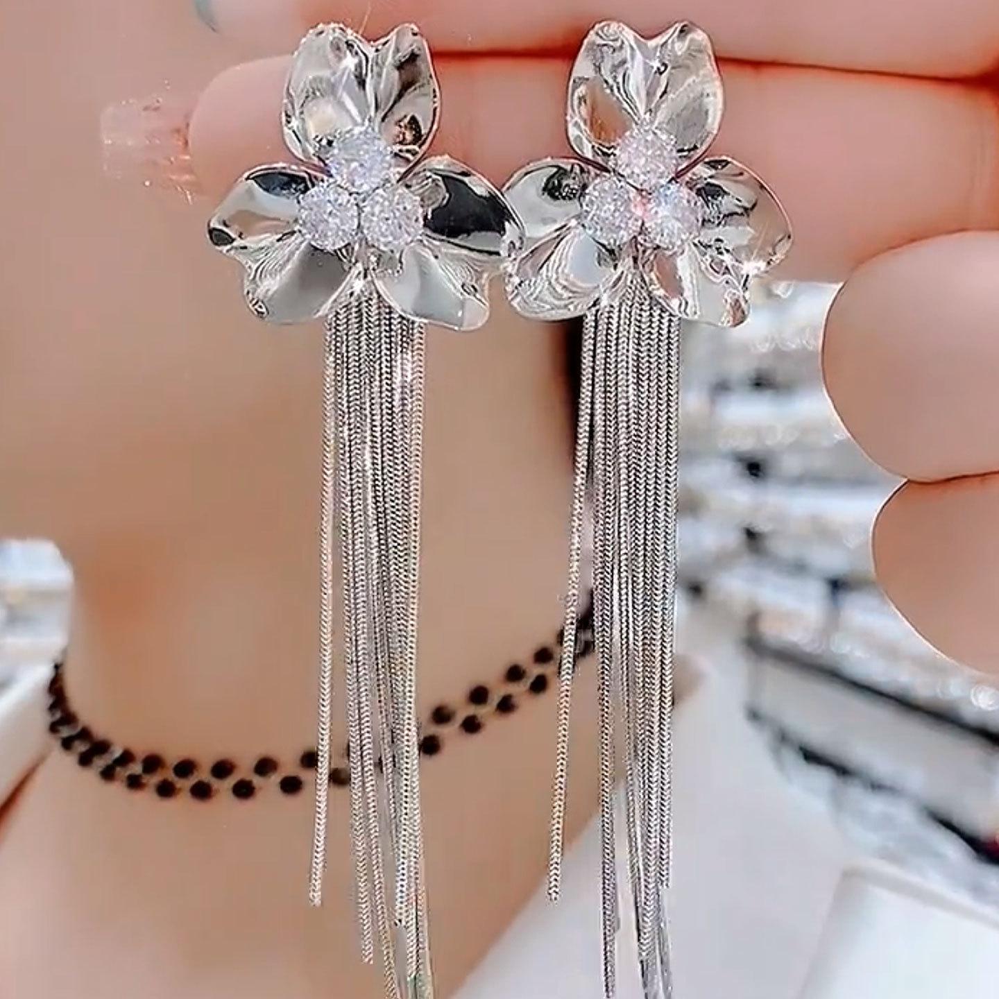 New European And American Style High End Rhinestone Flower Tassel Earrings For Women Statement Luxury Drop Earrings серебряный
