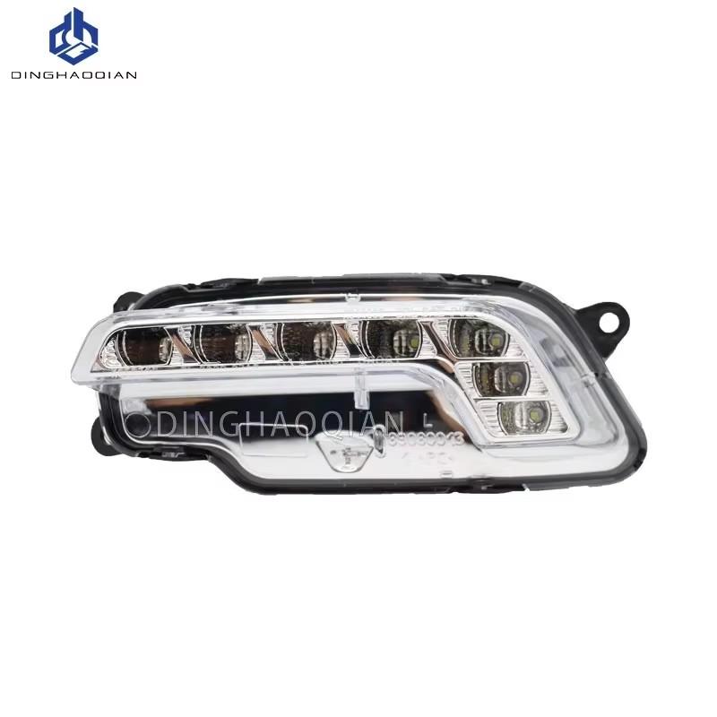 Car Front LED Daytime Running Light DRL Signal Light For Mercedes W212 E300 E350 E500 E550 09-13 2128200756 2128200856