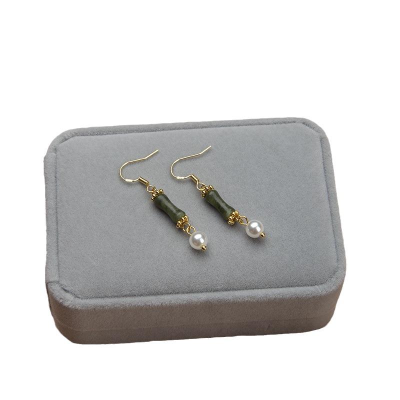 Qingxuan Peridot Bamboo Joint Earrings – Vintage Chinese Style, High-End Luxury, Versatile Design for Women