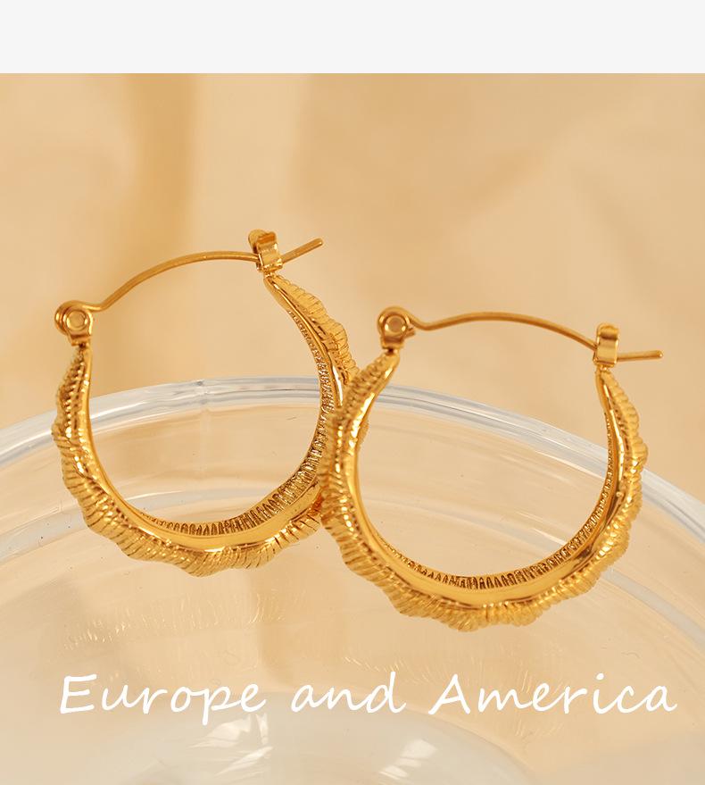 Elegant Geometric Luxury Jewelry: Niche C Circle Stud & Hoop Earrings for Women