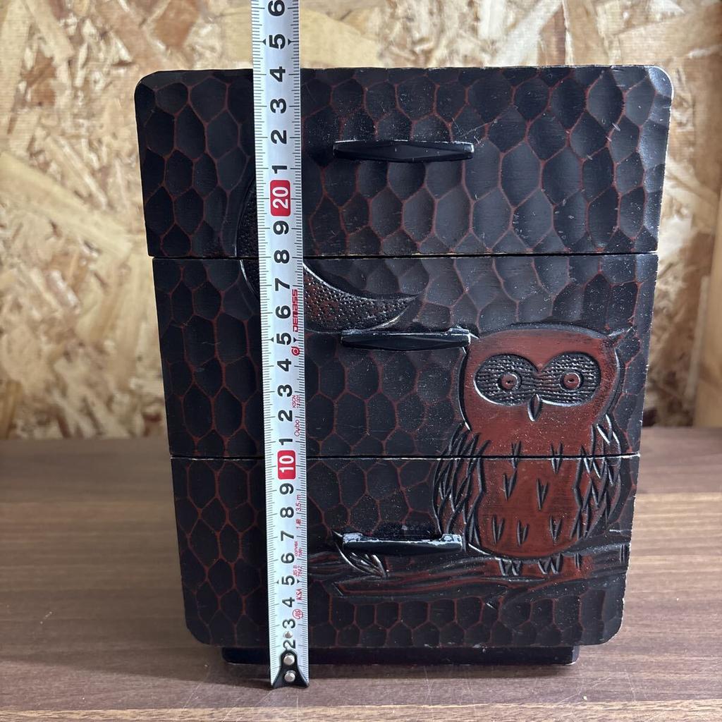 [USED]Kamakura-bori Style 3-Drawer Chest (Owl Design) – Traditional Japanese Furniture/Storage
