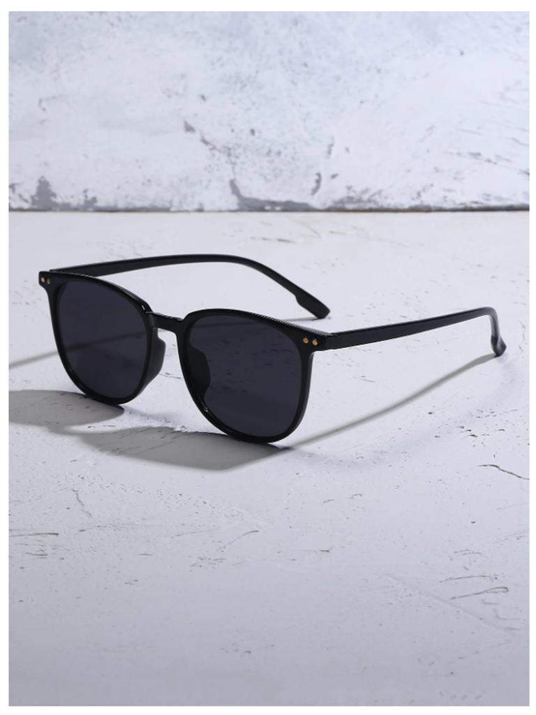 1Pc Classic Black Frame Rivet Sunglasses, Unisex, Suitable for Driving, Sun Protection, Commuting, and Travel