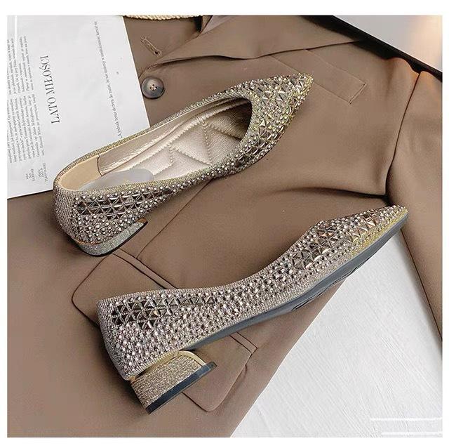 Women's 2024 Diamond-Studded Pointed Toe Chunky Heel Shoes for Spring & Autumn - Soft Bottom Wedding Shoes, Versatile Fairy Style, Large Sizes