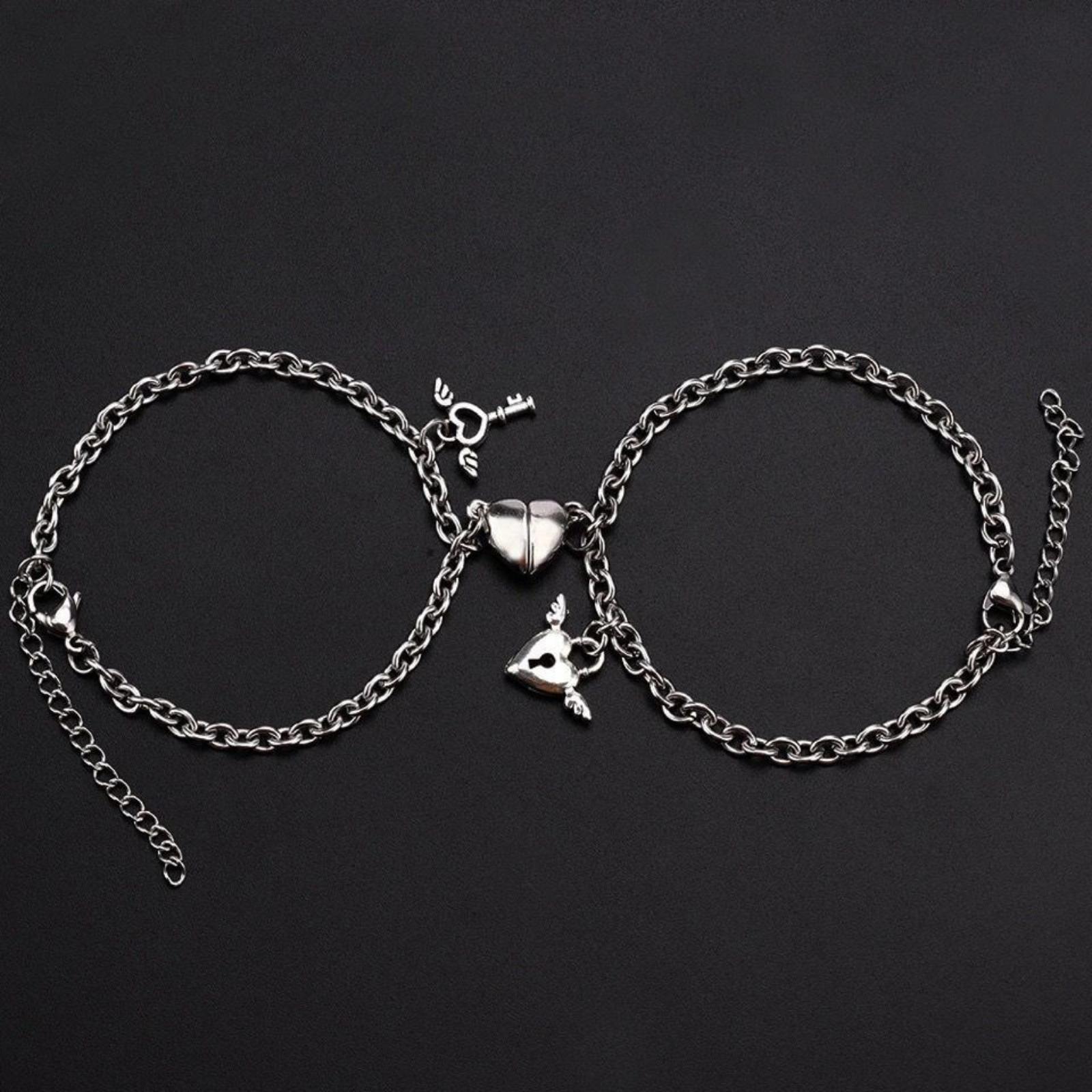

Couple Bracelets Heart Lock and Key Design Stainless Steel Chain Adjustable Length Simple Style Handmade Jewelry for Men and Women One Size