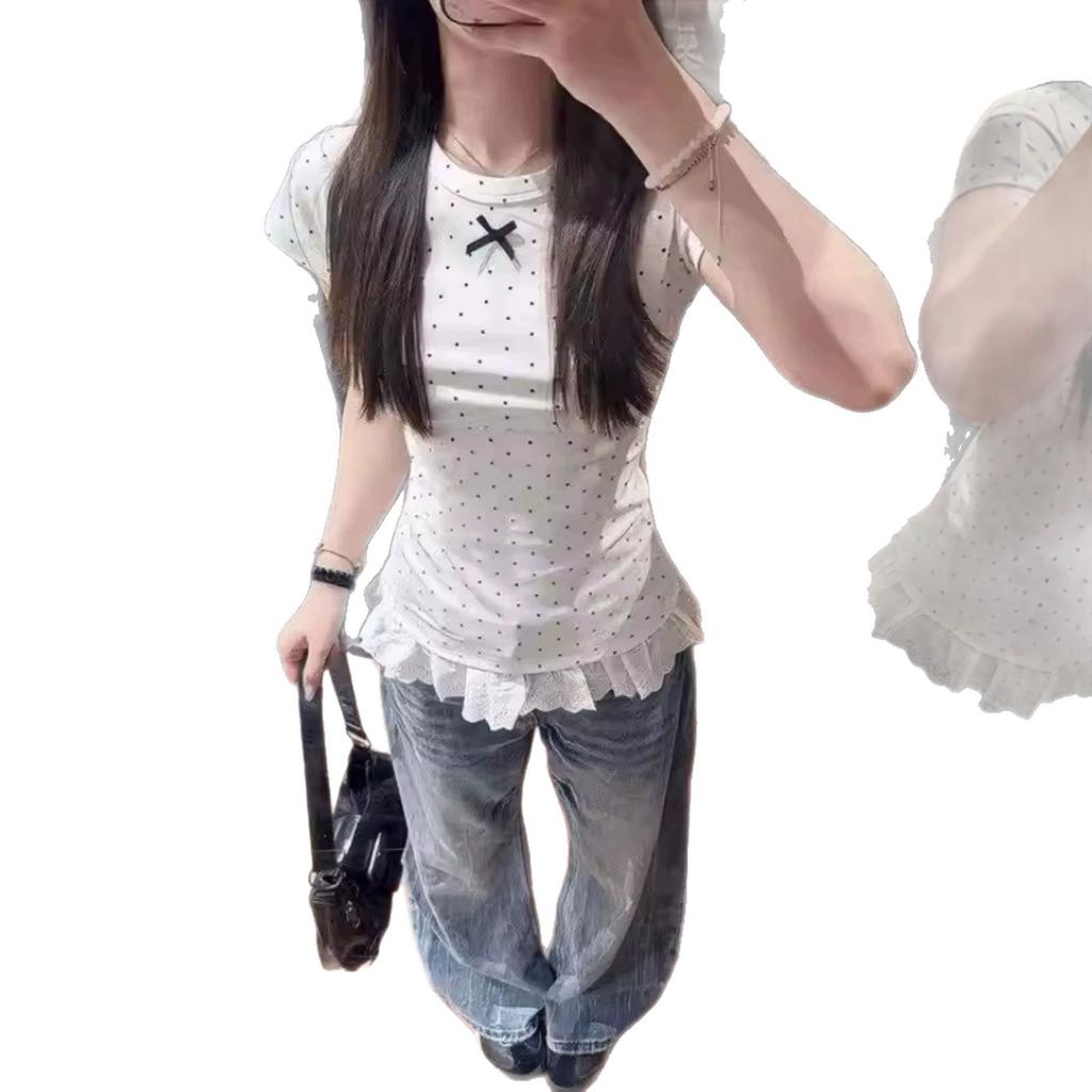 Korean girl lace splicing polka dot short-sleeved t-shirt women's summer slim and thin sweet and spicy shoulder top