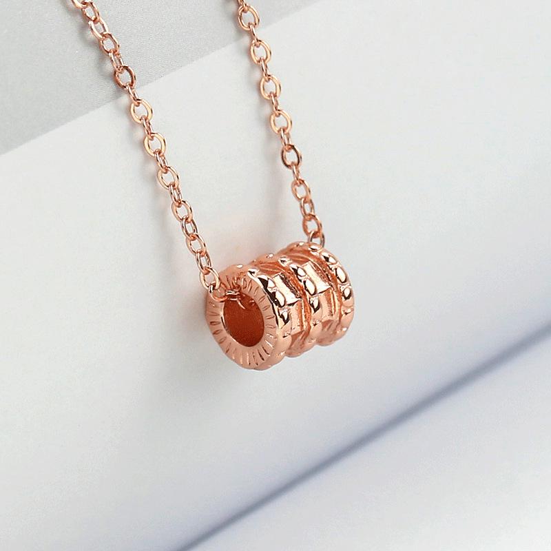 Rose Gold Mori Style Slim Waist Necklace for Women: Personalized Trendy Light Luxury Simple Clavicle Chain