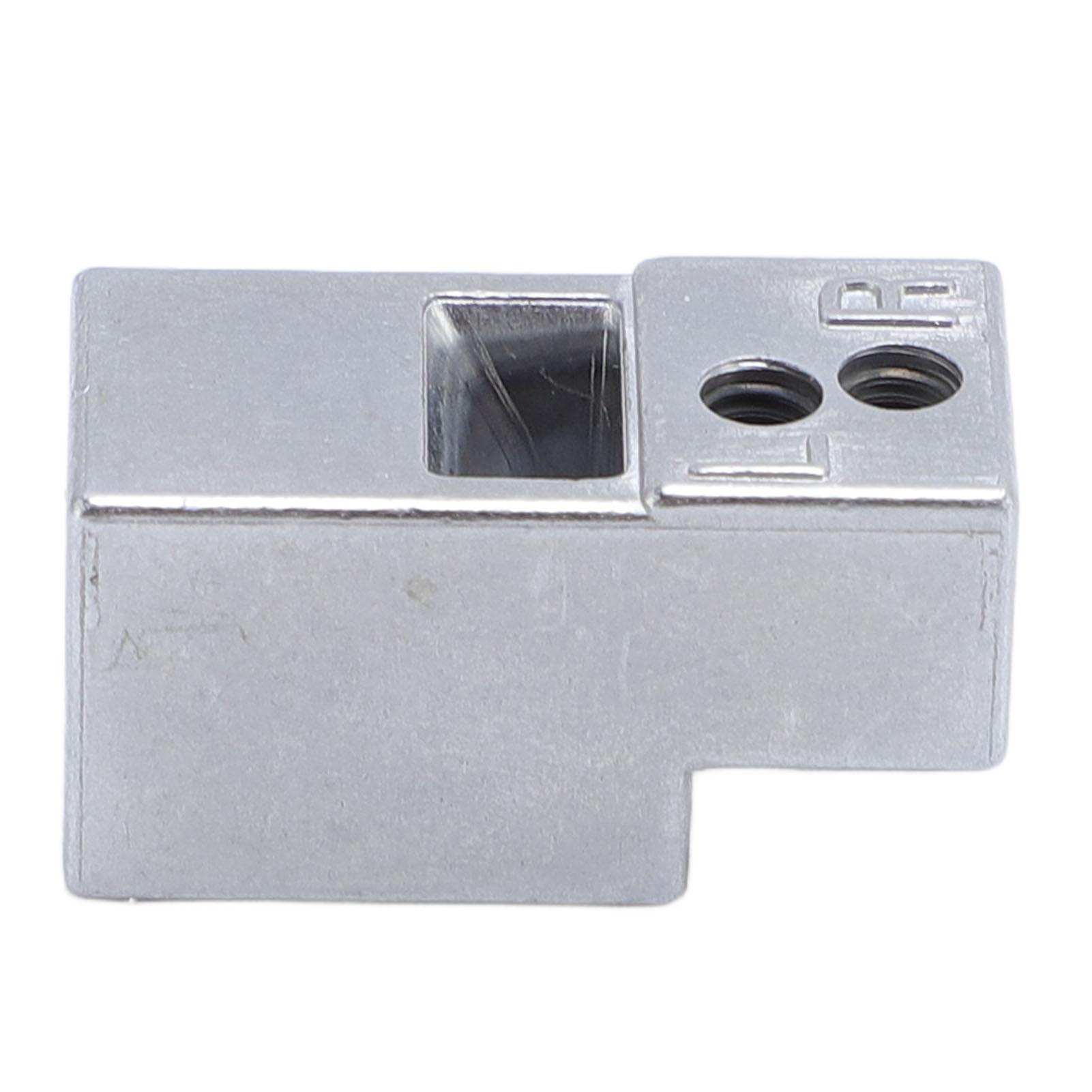 

Overlock Machine Needle Clamp Stainless Steel 02.18.2 24 Sewing Machine Needle Holder for FY515