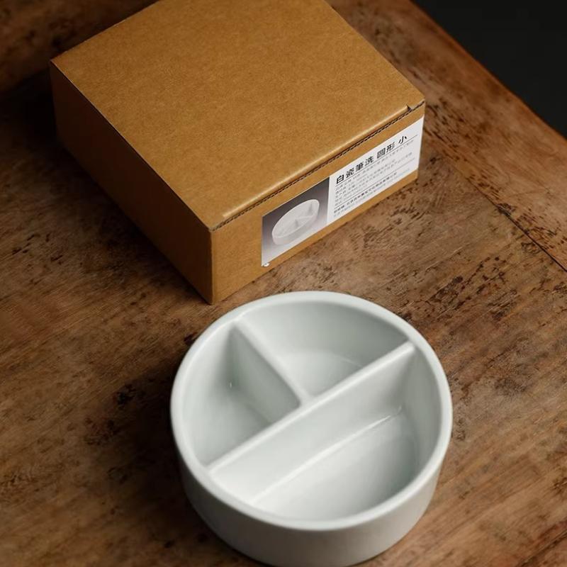 

White Porcelain Brush Washer Minimalist Round Ceramic with Multi-Compartment Design for Calligraphy Painting 12.6x4.5cm