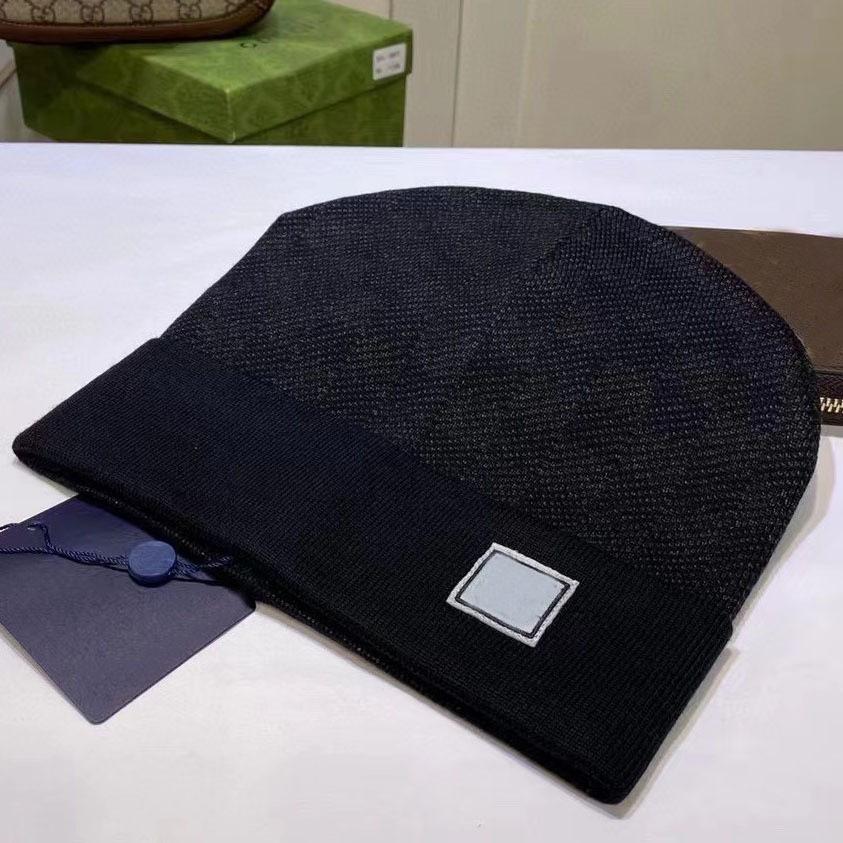 Berretto Invernale Unisex 100% Acrilico Tinta Unita/Fantasia Lettere Cappelli Caldi da Esterno Prezzo Berretti Personalizzati