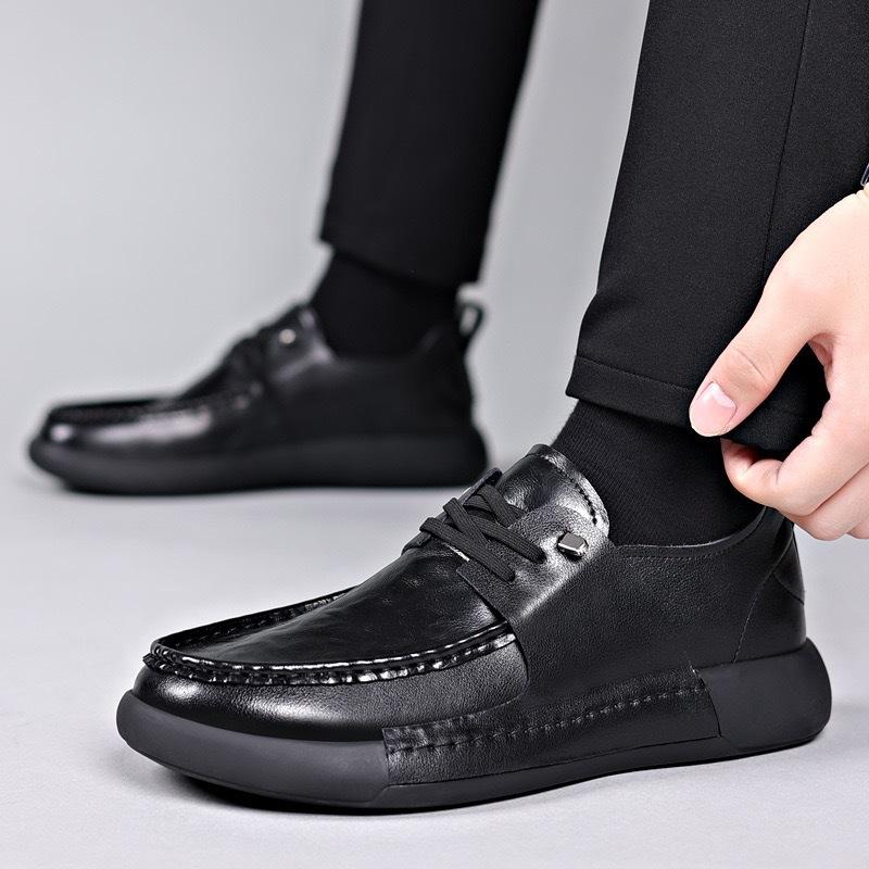 New Leather Shoes for Men's Shoes with Soft and Thick Sole Versatile Men's Casual Leather Shoes for Men's One-foot-resistant Shoes