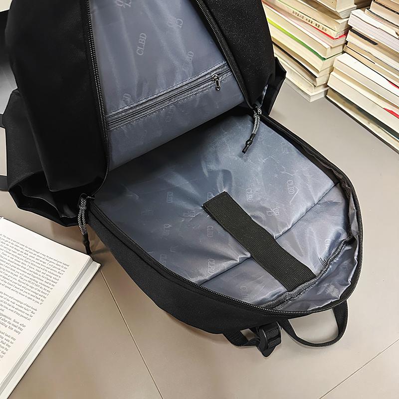 Large Capacity Backpack Men's Backpack Multi-compartment Computer Backpack