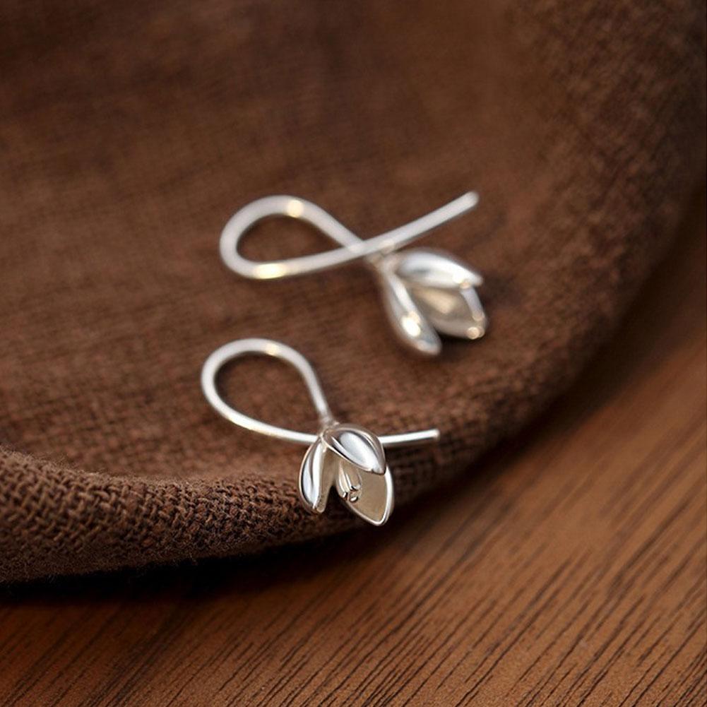 Copper Material Minimalist Magnolia Flower Stud Earrings Light Luxury Jewelry Daily Wear Accessories for Women