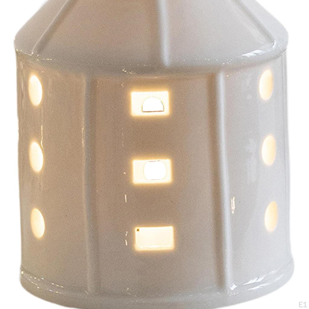 Estatueta de casa de cerâmica com decoração de Natal para ambientes internos