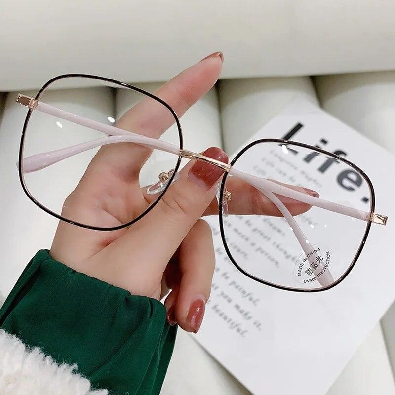 Fashion Big Square Metal Frame Anti Blue Light Glasses Eyeglasses for Women Computer Eye Protection Retro Spectacles Eyewear