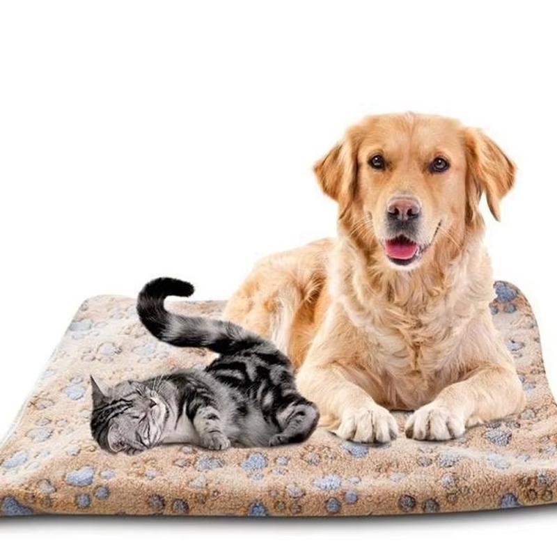 Dog Blankets Cat Soft Fluffy Fleece Pet Blanket Warm Cute Print Design Puppy Kitten Doggy Paw Small