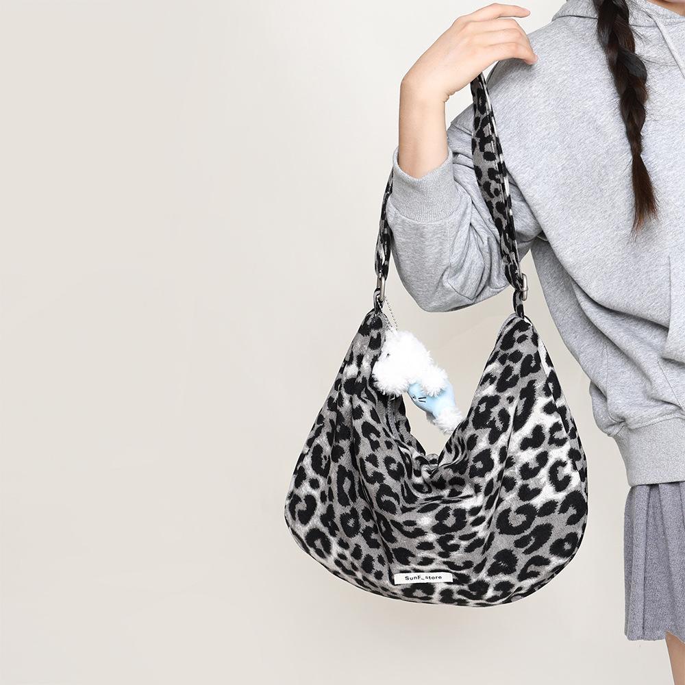 Bolso de Lona con Estampado de Leopardo Blanco y Negro para Estudiantes Universitarias de Moda, Bolso para Clase, Bolso Cruzado de Gran Capacidad, Temporada Escolar Estudiantes Universitarios