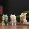 Sandstein Pixiu (Fabelwesen) Figur, ein Dekorationsartikel für Büroschreibtische und Arbeitsplätze, mit einem Qilin (Fabelwesen)