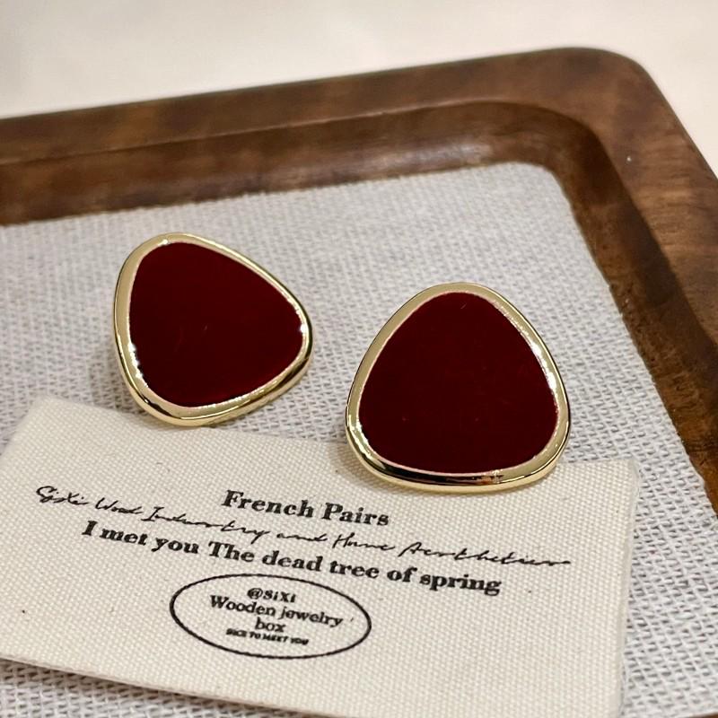 Red Velvet Retro Hong Kong Style Stud Earrings for Women - Autumn/Winter 2025 High-End Niche Ear Accessories.