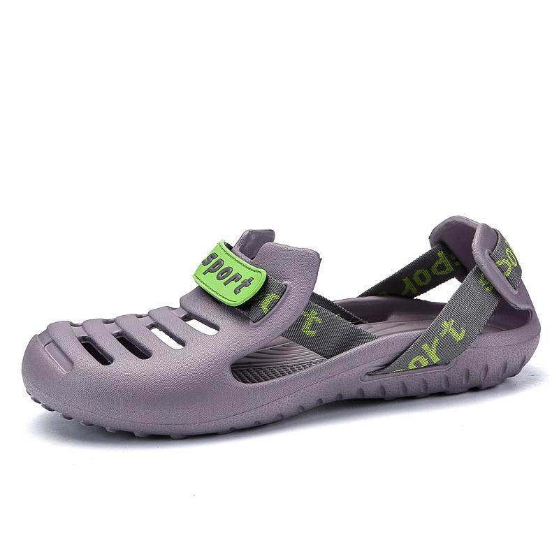 Men's shoes summer hole shoes slippers trendy beach sandals student non-slip bag head lazy 9080 casual