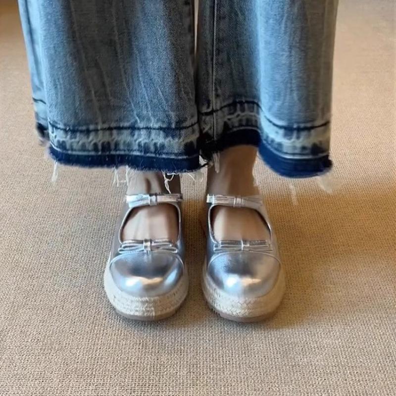 Straw thick-soled fisherman's shoes women's summer new heightening bow shallow mouth one-word bag head slippers