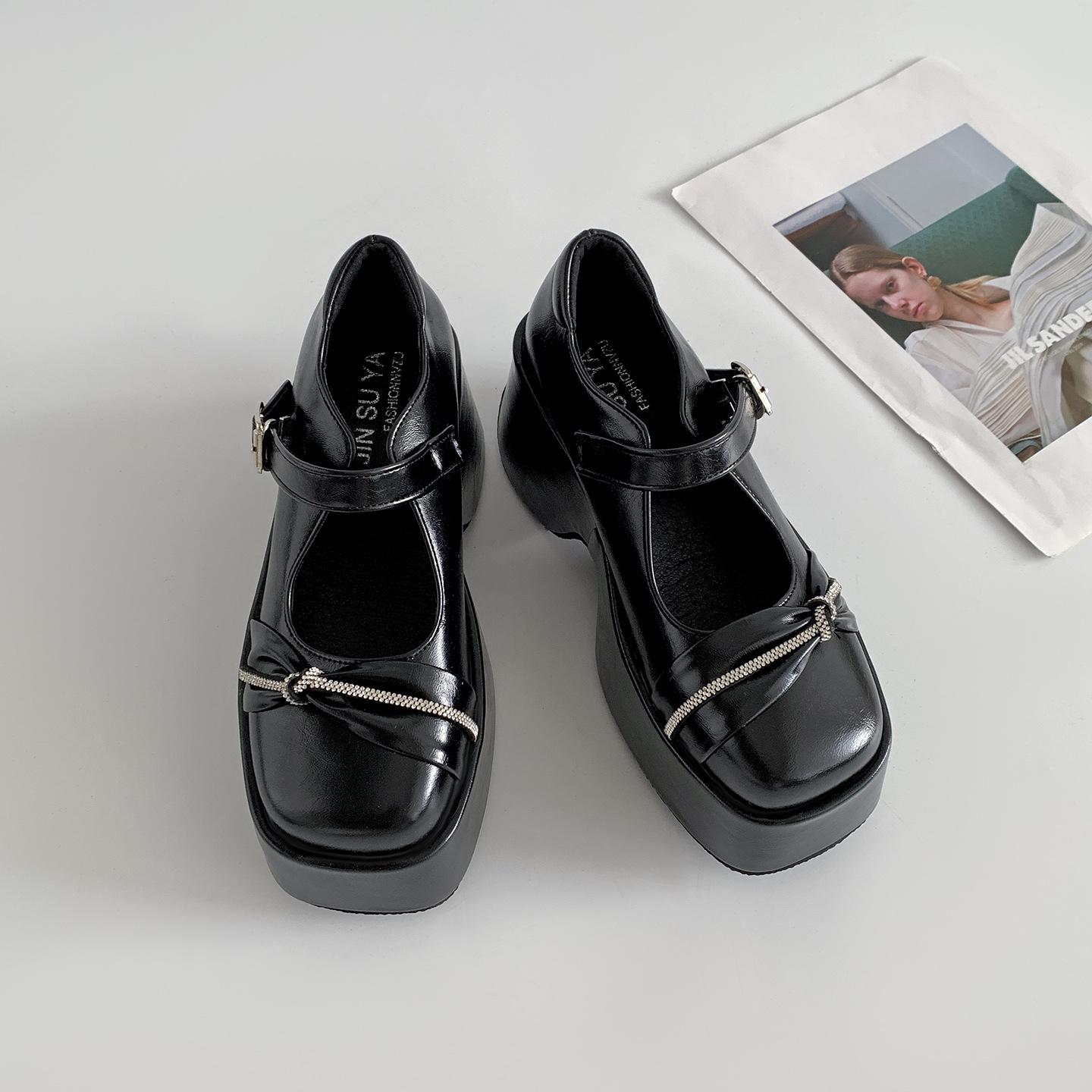 

Silver French thick high heel platform small leather shoes women s 2025 new autumn retro round head Mary Jane single shoes 34 чёрный