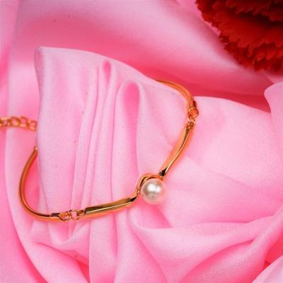 Gold Plated Bracelet with Single Pearl