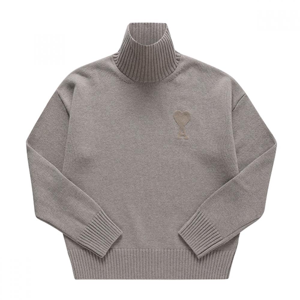 

Ami Uks440 025 250 Ami De Coeur TOne On TOne Heart Logo Intarsia Turtleneck Public Knit UKS440 025 250 (L)