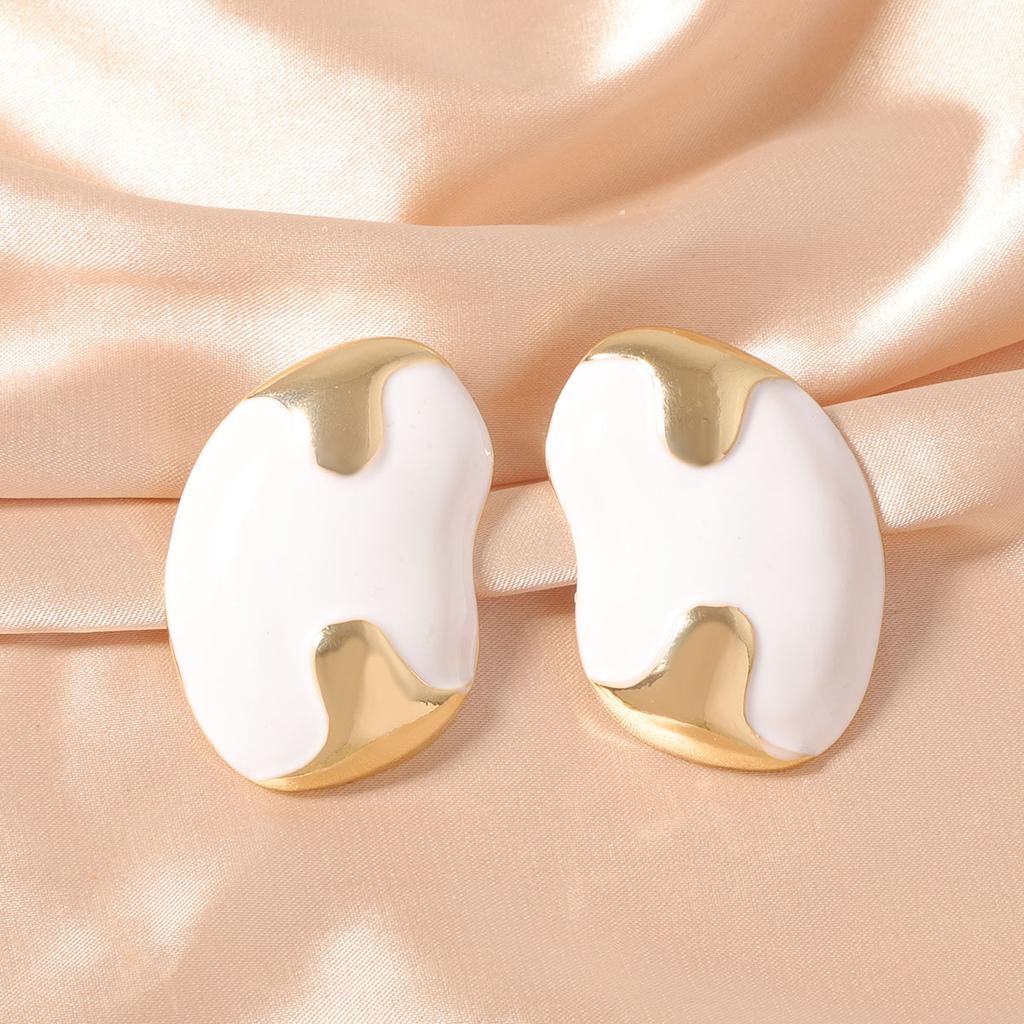 Simple and fashionable, bright-colored oil-dripping alloy stud earrings, geometric for daily commuting women