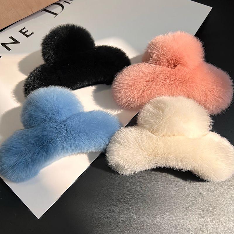 Faux Fur Big Crab Hair Clips Rabbit Large Hairpins Head Temperament Clips Cute Plush Hair Scratching Ponytail Hair Claws