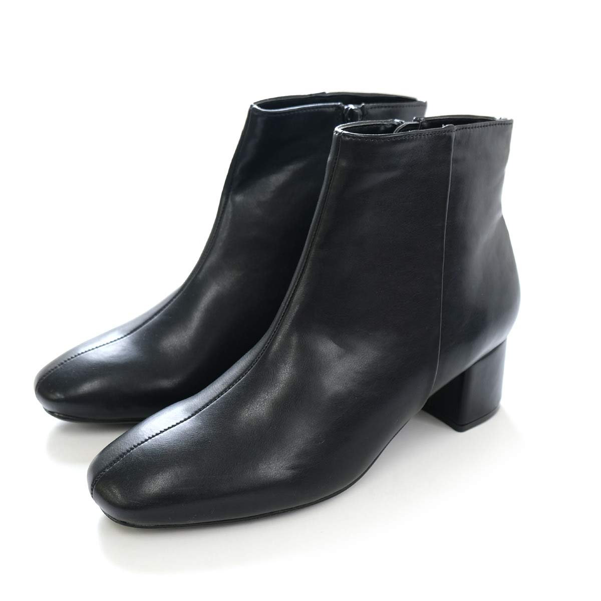 

[AmiAmi] Short Boots, Square Toe, 5cm Heel, Women s, Comfortable to Walk In, Black, Winter, Heel CX3202 (M (23.5cm), Black (Smooth))