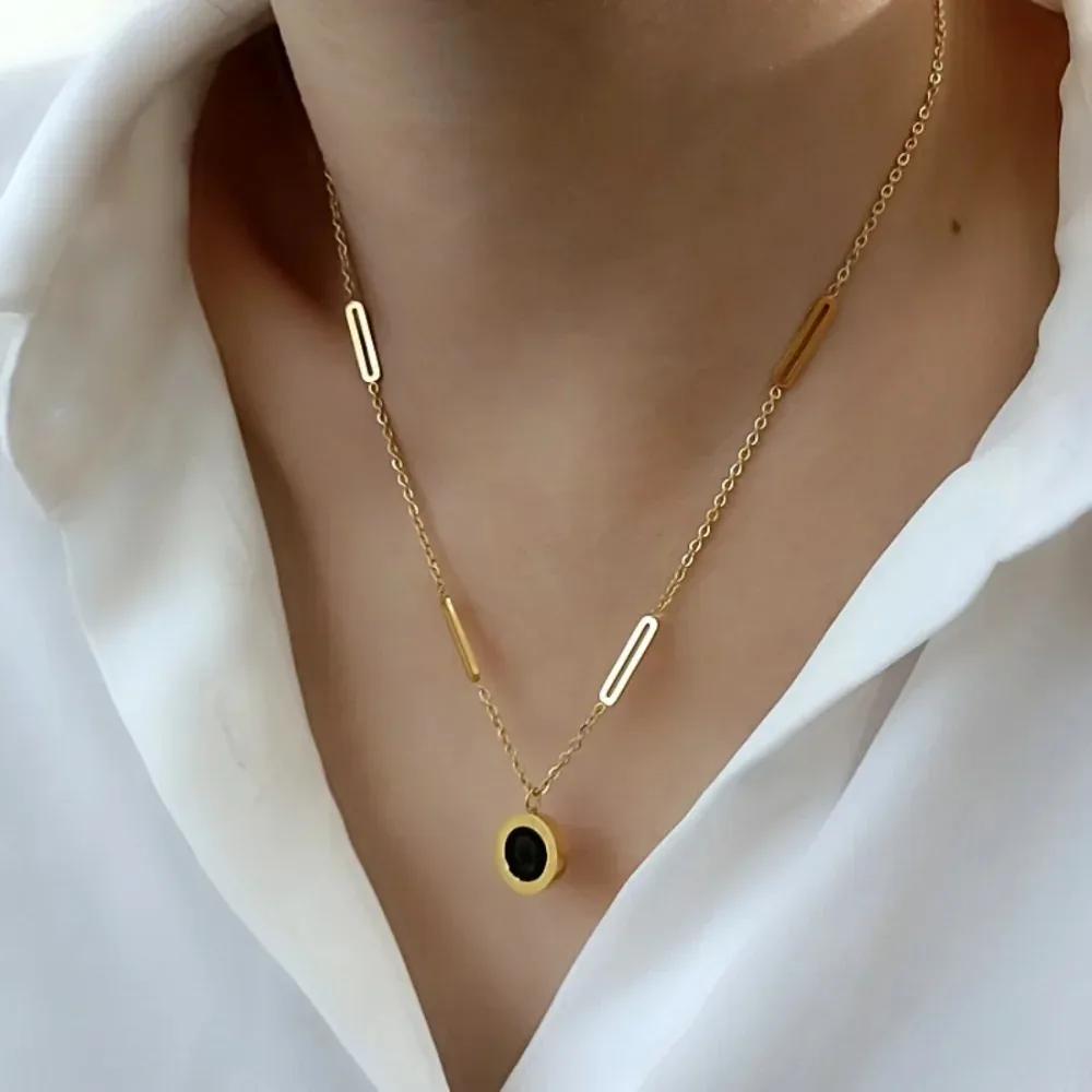Gold Stainless Steel Roman Digital Wafer Pendant Necklace for Women Charm Chain of Clavicle Jewelry Accessory