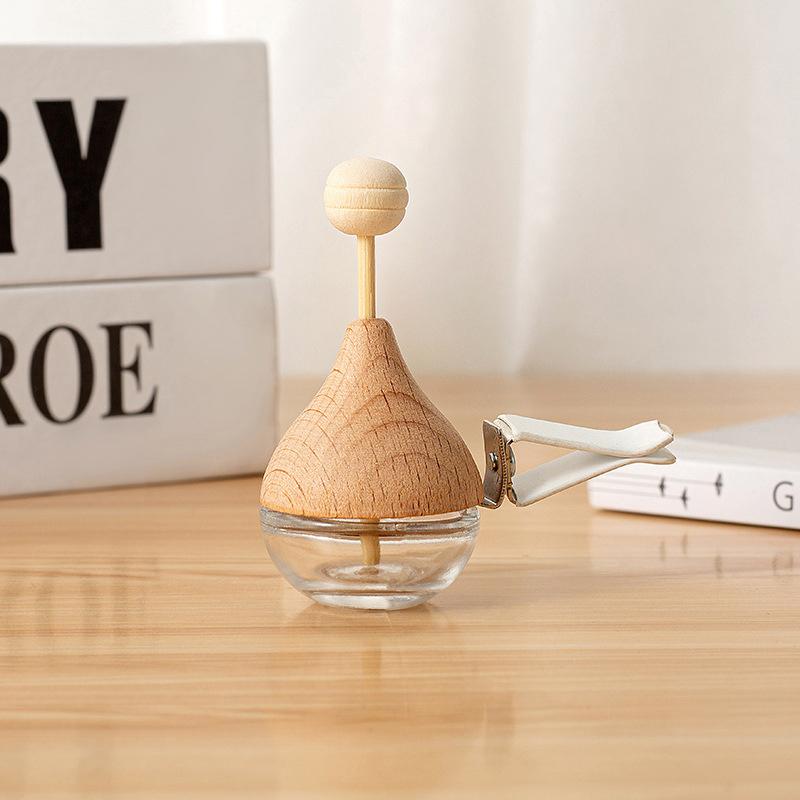 Car Perfume Bottle Perfume Pendant Air Freshener Hanging Glass Bottle Air Outlet Odor Removal Essential Oils Car Empty Bottles