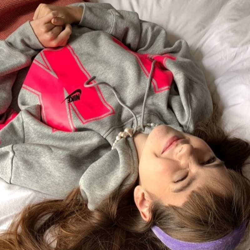 

Элизабет Моментс Лавандово-пурпурный бархатный ободок Lavender Purple