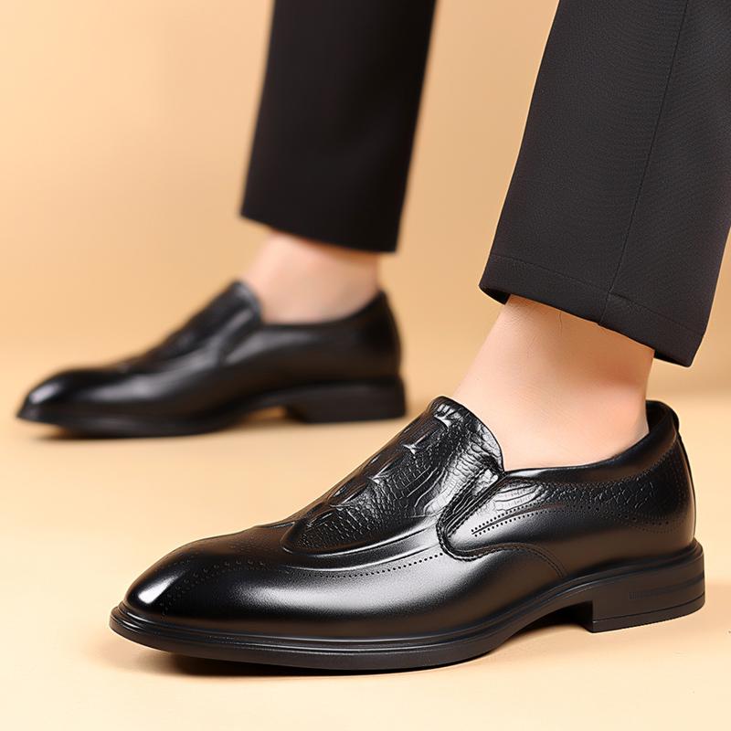 Luxury Brand Men's Sneaker Leather Men Casual Shoes Men Loafers Breathable Slip on Black Driving Shoes Zapatos De Vestir Hombre