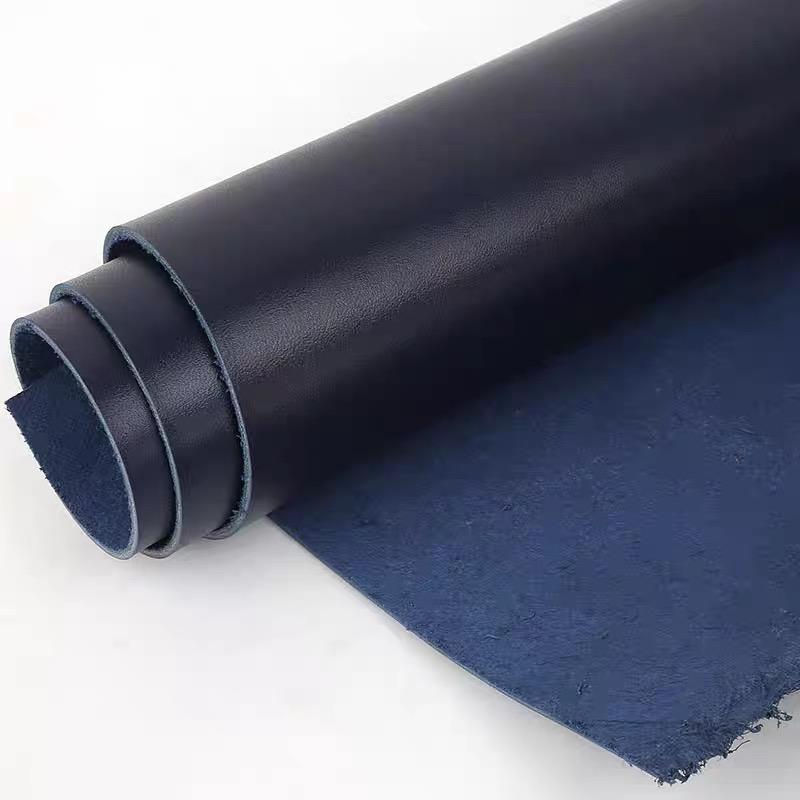

Vegetable tanned leather, genuine leather, top layer cowhide, tree cream leather, DIY handmade leather, deep blue, stiff vegetab 10x10cm синий
