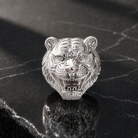 Brooch Pin, Versatile Animal-Shaped Brooch with Electroplated Surface, Lion Design Lapel Pin for Business Daily Wear
