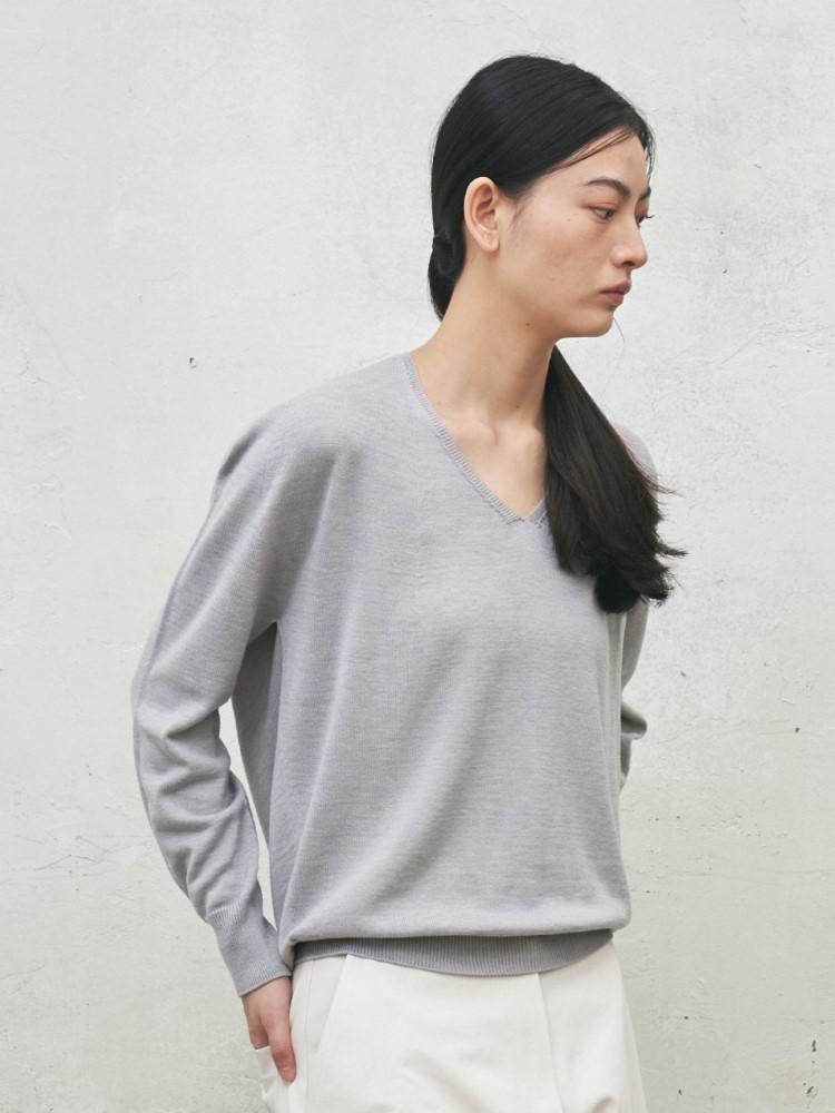 COTE28-1 V-Neck Knit Pullover