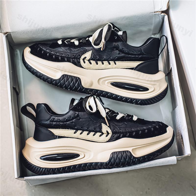 Fashion Niche Design Men's Low Top Thick Soled Casual Sports Shoes 2025 Autumn Fashion Versatile Comfortabel Non Slip Platform sneakers