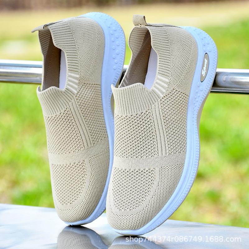 Sapatos de tecido primavera e verão sapatos de malha respiráveis sapatos casuais com sola macia antiderrapante sapatos preguiçosos