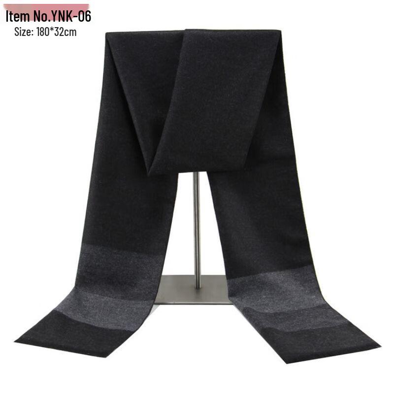 Мужской клетчатый шарф на осень/зиму