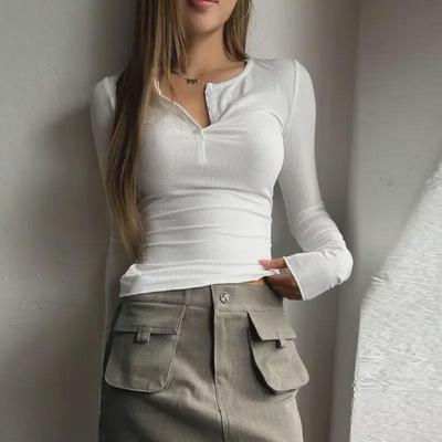 Camiseta feminina slim fit de manga comprida e gola redonda - tendência casual da moda primavera/outono