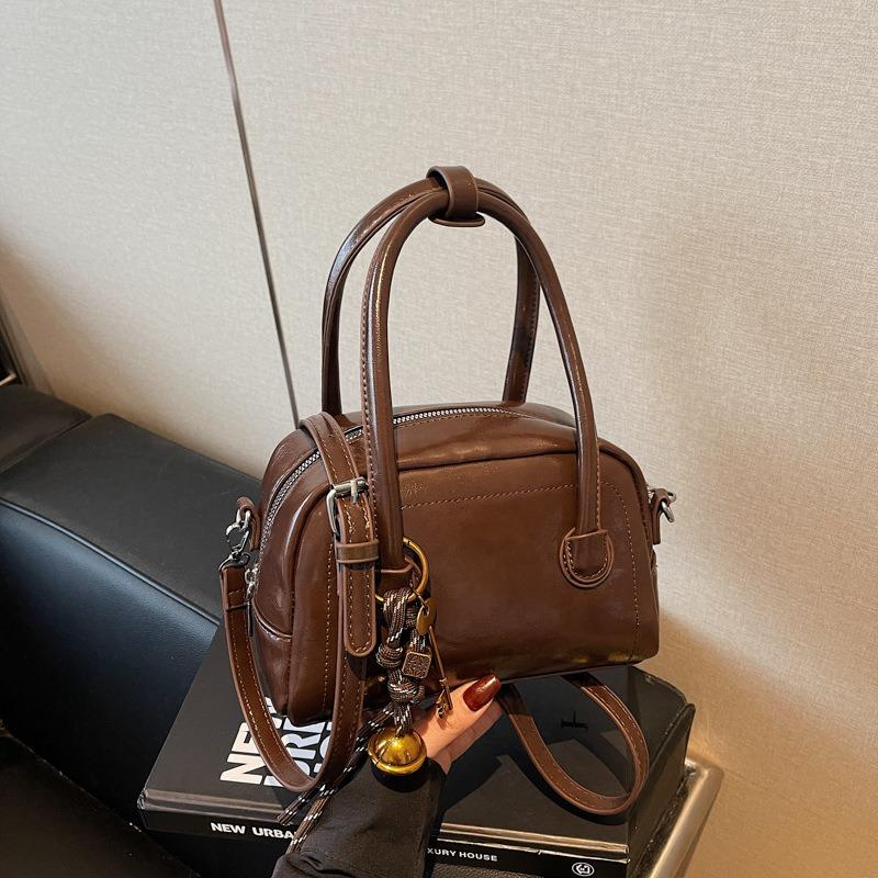 Premium bag women's new handbag casual shoulder messenger bag fashionable versatile pillow bag