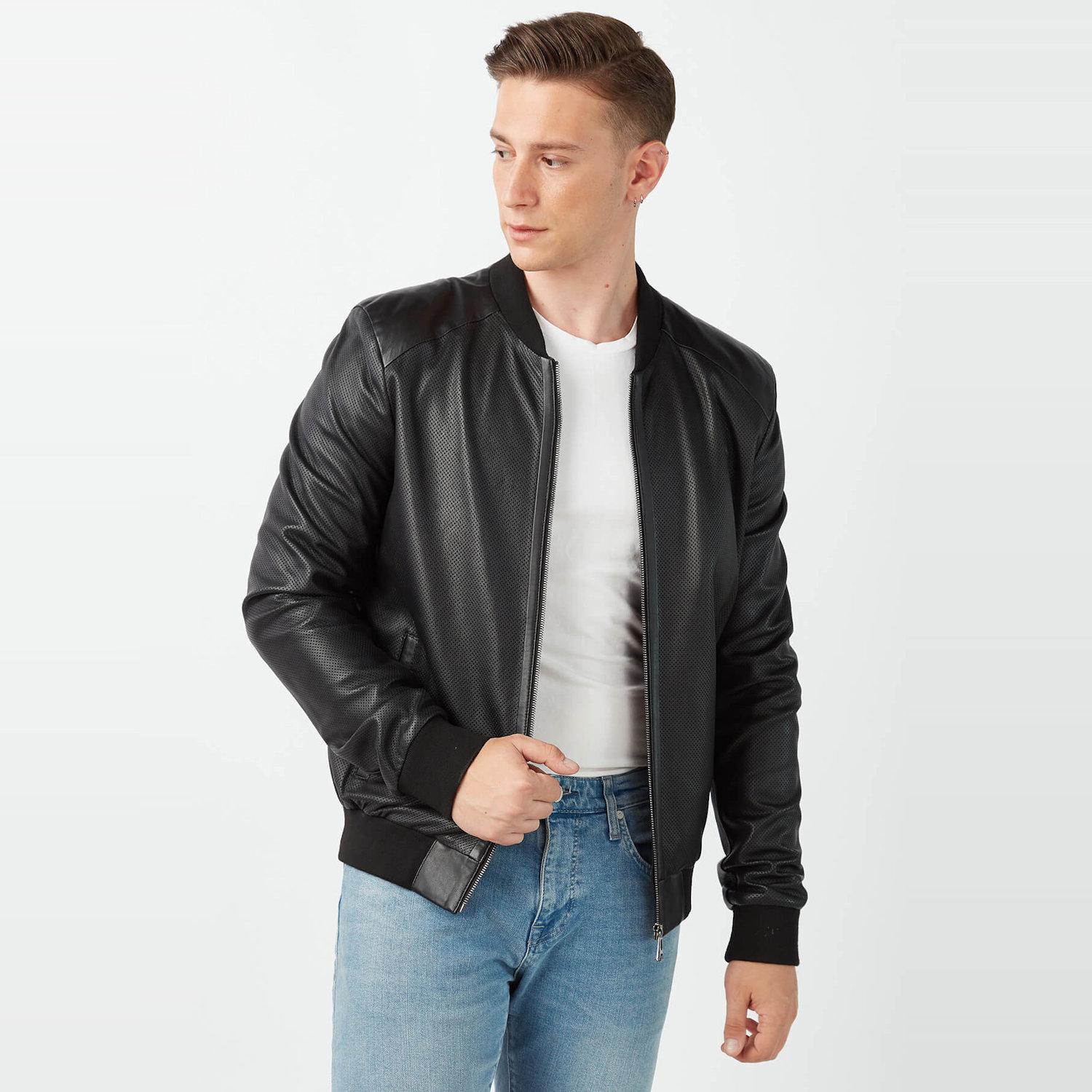 

Перфорированное черное пальто из натуральной кожи в студенческом стиле XS чёрный